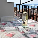 Апартаменты Vista Mare